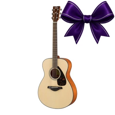 Guitarra acústica natural Yamaha FS800 de 6 cuerdas de concierto de tapa sólida Foto 1 de 2