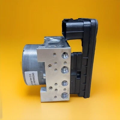 REFURBISHED ABS Brake Pump Module 2014 - 2016 Dodge Dart 2.0 A/T  | P68256902AD - Image 1 of 4