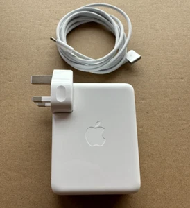 Cargador y cable adaptador de corriente Air y USB-C original Apple 140W para Macbook Pro A2452 - Imagen 1 de 4