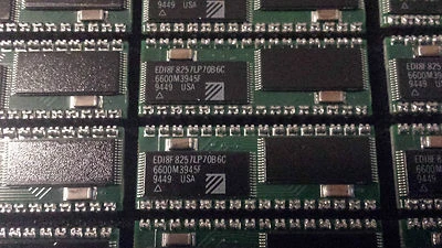 EDI8M8256C-70PC 2MB Static RAM CMOS Module (B2) Tracked shipping - Image 1 of 3
