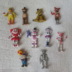 Lot Of 10 Funko Minifigure Five Nights at Freddy's Mini Figures 2016/2017 FNAF - Picture 1 of 5