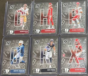 2024 Panini Zenith Football 6 Card A to Z Insert Trading Lot - Bild 1 von 2