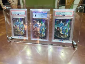 PSA Graded Trading Card Display Frame – Crystal Clear Acrylic Wall & Desk Mount - Picture 1 of 8