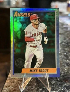 2025 Topps Update MIKE TROUT #/99 GREEN FOIL 1990 35th Anniversary LA Angels - Picture 1 of 4