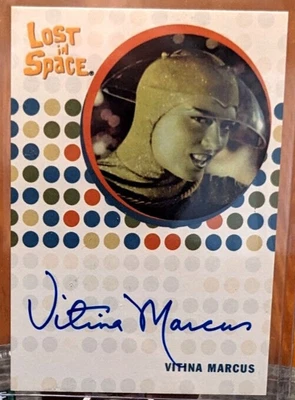 RARE MINT AUTOGRAPH CARD Vitina Marcus as Athena Rittenhouse  LOST IN SPACE 2005 - Image 1 of 2