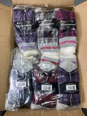 Wholesale Winter 🥶 Socks  36 Units Good Quality  For Both Genders 👍 - Image 1 of 4