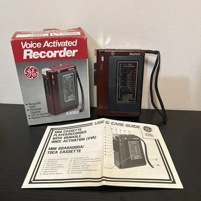 Grabadora/reproductor de casete activado por voz GE 3-5352 de colección con manual de caja Foto 1 de 4