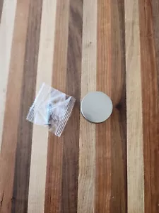 4 Pack Of Liberty Round Flat Top Modern Knob Satin Nickel P34942-SN-C Brand New - Picture 1 of 3