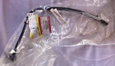 NUEVO OEM Suzuki 22910-86Z02 tubo enfriador de aceite A manguera de salida 2004-2006 Verona 2,5 L Foto 1 de 2