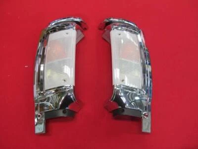 NEW PAIR FORD XY INDICATOR HOUSING LENS & SCREWS & LIGHT SOCKETS FAIRMONT GT GS - image 1 of 4