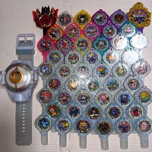 DX Yokai Watch Elder YoKai Arc Toy set lotto di 50 giocattoli usati - Foto 1 di 11
