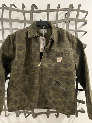 CARHARTT WIP OG Duck Camo Detroit Jacket Mens XL Camo Duck Green - Image 1 of 4