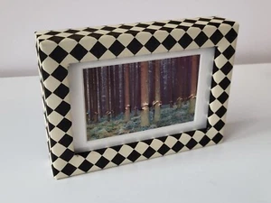 Photo box frame decorated with checkered-patterned paper - Picture 1 of 4