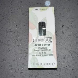 Clinique Even Better makeup broad spectrum spf 15 WN124 Sienna (D) - Picture 1 of 4