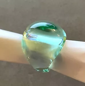 Auténtico Anillo Cabujón Cristal Verde Espuma de Mar LALIQUE Raro Talla 6 Nuevo En Caja - Imagen 1 de 8