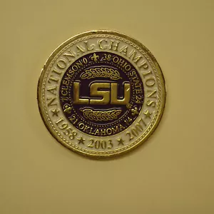 LSU TIGERS Fútbol Color Campeonato Nacional Moneda Poker Guardia Golf Marcador - Imagen 1 de 2