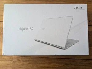 Ultrabook Acer Aspire S7 con pantalla táctil (incluye funda de cuero) - Imagen 1 de 8