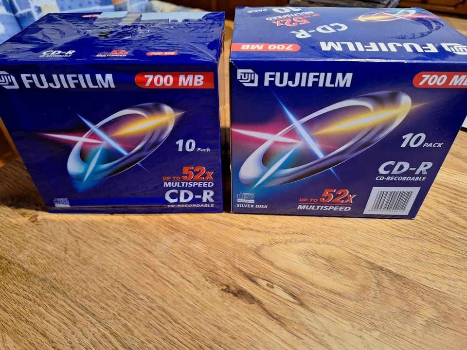 CD-R - Fujifilm  Multispeed 700 MB - 20 x - CD-Recordable - Bild 1 von 1