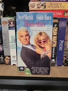 Housesitter VHS 1992 Steve Martin - Picture 1 of 2