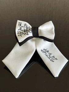 Armenian Alphabet Girl Head Bow with Clip - Picture 1 of 7