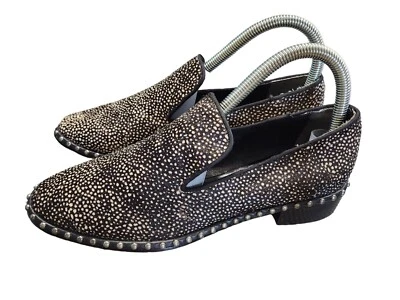 Mocasines Adrianna Papell para mujer 6,5 negros beige cuero moteado tacón bajo tachonado Foto 1 de 4