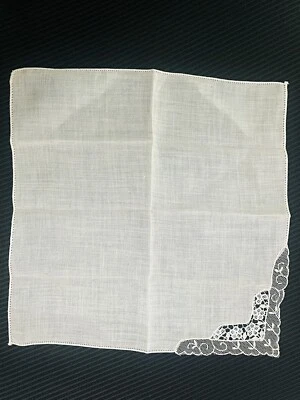Precioso pañuelo de encaje vintage de lino blanco con bordes de esquina de 10" boda Foto 1 de 4