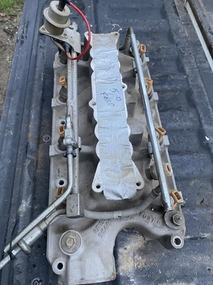 1986-1995 Ford Mustang 5.0 EFI Lower Intake Manifold Injector Rail 302 HO RFE6SE - Image 1 of 4