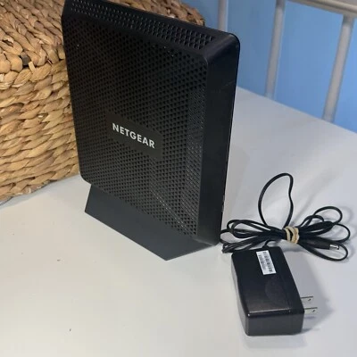 Netgear Nighthawk C7000v2 Cable Modem/Router Combo AC1900 DOCSIS 3.0 - TESTED - Image 1 of 4