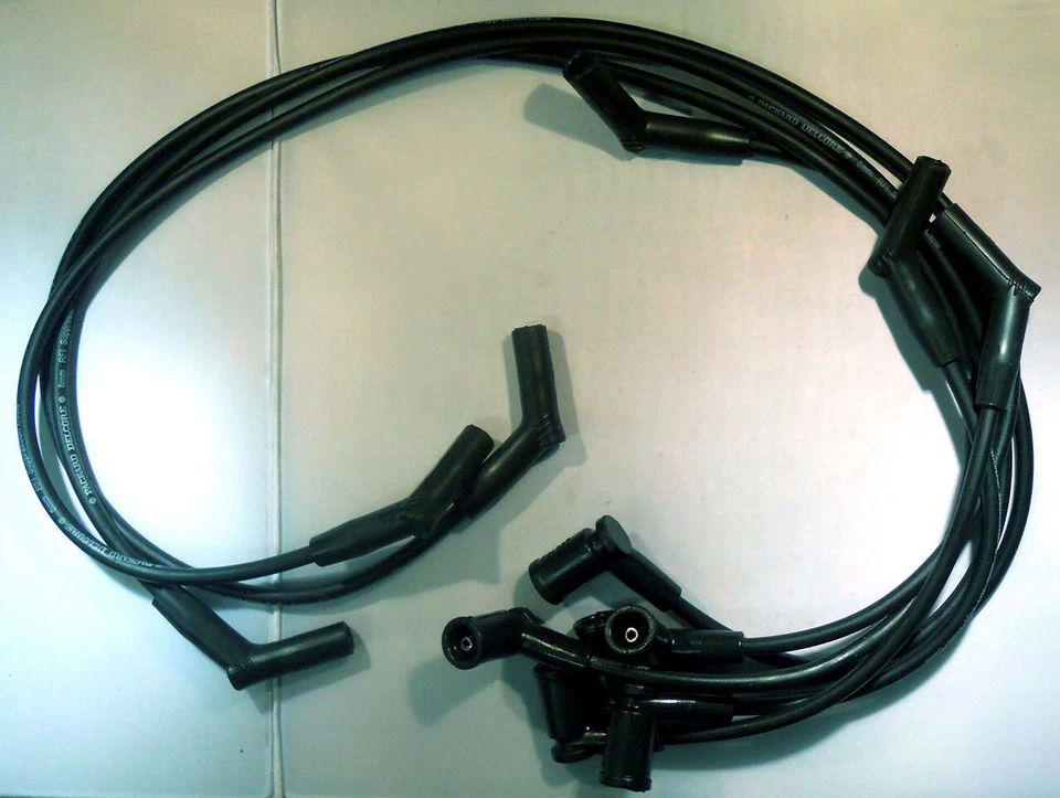 Juego de cables de bujía UNITED MOTOR 824 - Para Ford Windstar 2001-2003 3,8 L V6 Foto 1 de 1