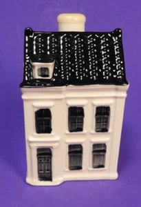 KLM #98 COLLECTIBLE DUTCH HOUSE (POTTERY) NO DAMAGE EMPTY - Picture 1 of 3