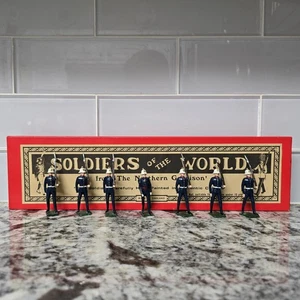 Soldados del Mundo - Guarnición del Norte por W. Britain • Conjunto de Marines Reales del Reino Unido - Imagen 1 de 11