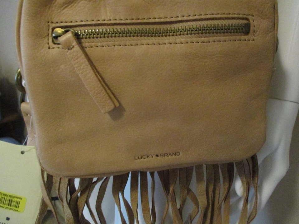 Новый с Ярлыками Lucky Brand Kyle через плечо сумочка Дамская сумка сумка бахрома натуральный коричневый Kyle - Изображение 1 из 1