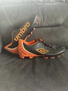 Umbro Men's Sz 9 Club 3.0 FG/MG Soccer Cleats Black Orange Athletic Field Boots - Picture 1 of 7