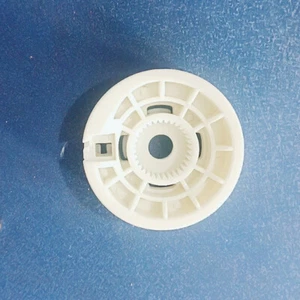Left Window Regulator Gear For 15-21 Hyundai Tucson TL Kia Optima JF Sportage QL - Picture 1 of 5