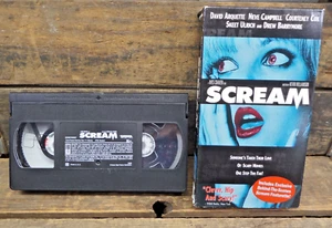Scream VHS Limited Wes Craven Blue Cover Variant Drew Barrymore Horror Scary - Imagen 1 de 15