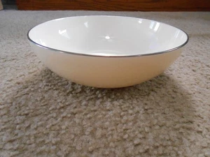 Lenox OLYMPIA PLATINUM 9" Cuenco redondo para servir verduras EE. UU. X303P - Imagen 1 de 3