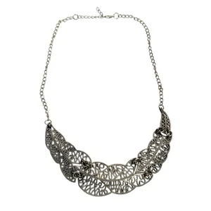 Vintage Articulated Filigree Feather Necklace Silver Tone - Picture 1 of 7