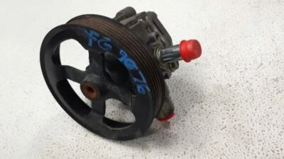 Bomba de dirección asistida usada se adapta a: Jeep Patriot 2015 grado A Foto 1 de 4