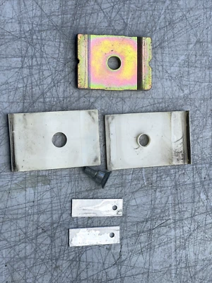 Volvo C70 2004 convertible puerta ventana vidrio montaje accesorios izquierda/derecha OEM Foto 1 de 2