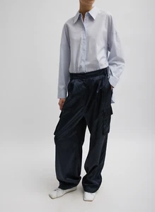 Pantaloni cargo TIBI nylon lucido plissettato Stella blu navy taglia 10 wmns nuovi con etichette $395 resistenti all'acqua - Foto 1 di 5