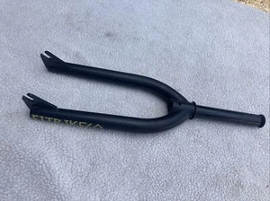 FIT BIKE CO BMX FORKS - Picture 1 of 17