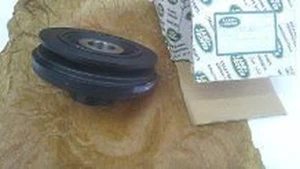 POULIE VILEBREQUIN protection POUR 90/110 ORIGINAL LAND ROVER 2.5na,2.5td&200tdi - Imagen 1 de 1