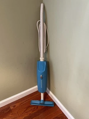 Hoover Vintage Modelo S2015 Handi-Vac Stick Funciona Azul Turquesa 1979 EE. UU. Sin Bolsa Foto 1 de 4