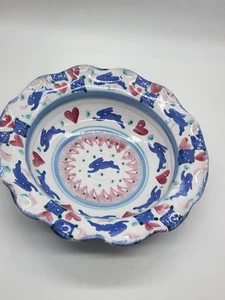 Susan Leader Studio Pottery Spongeware Rabbit & Hearts Ruffled Bowl 10" - Picture 1 of 10
