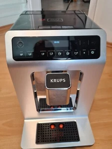 Krups Quattro Force Kaffeevollautomat Typ EA89 - Bild 1 von 6