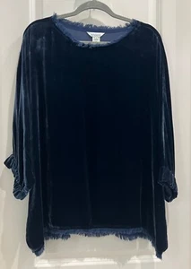 Sundance Women's Size L Large Navy Batwing Top NEW NWOT - Picture 1 of 5