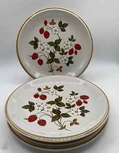 Set of 4 Sheffield Strawberries n Cream 10.5" Stoneware Dinner Plates - Picture 1 of 4