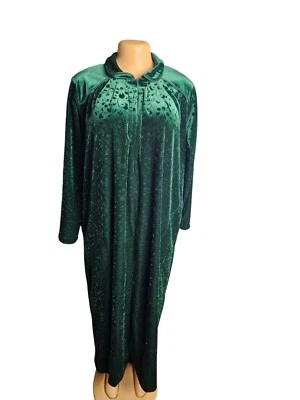 Vtg Cabernet Robe Womens S Textured Velour Zip House Coat Grannychic Comfort  - Image 1 of 4