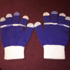 Girl’s Purple Sparkle, One Size Gloves - Picture 1 of 12