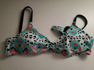 Bikini Oberteil Größe M - Bild 1 von 2